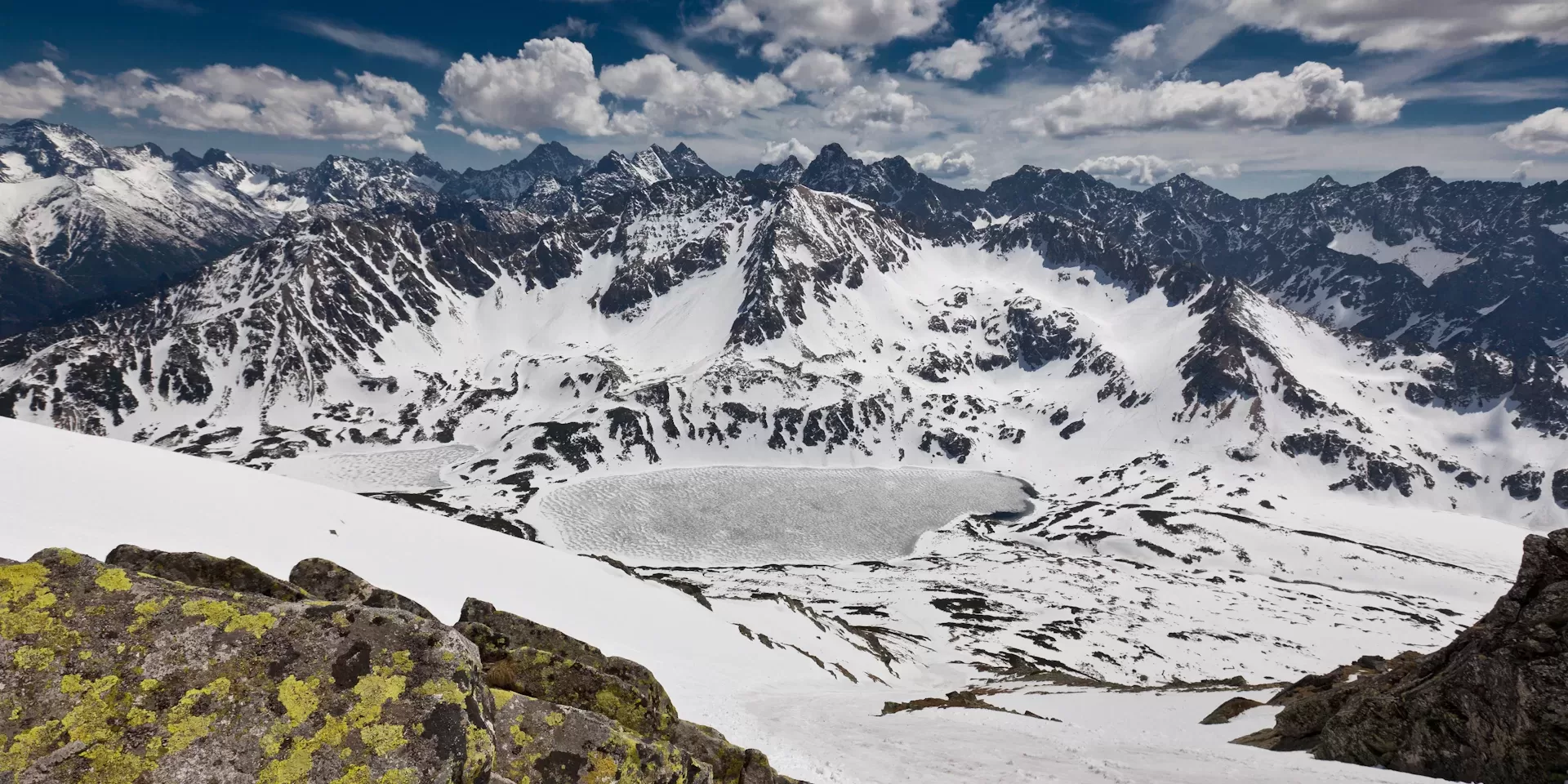 Tatry. Dolina pieciu stawów